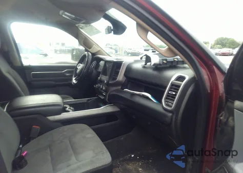 2020 Ram 1500 Big Horn из США, поврежденный, VIN 1C6SRFBT2LN280589